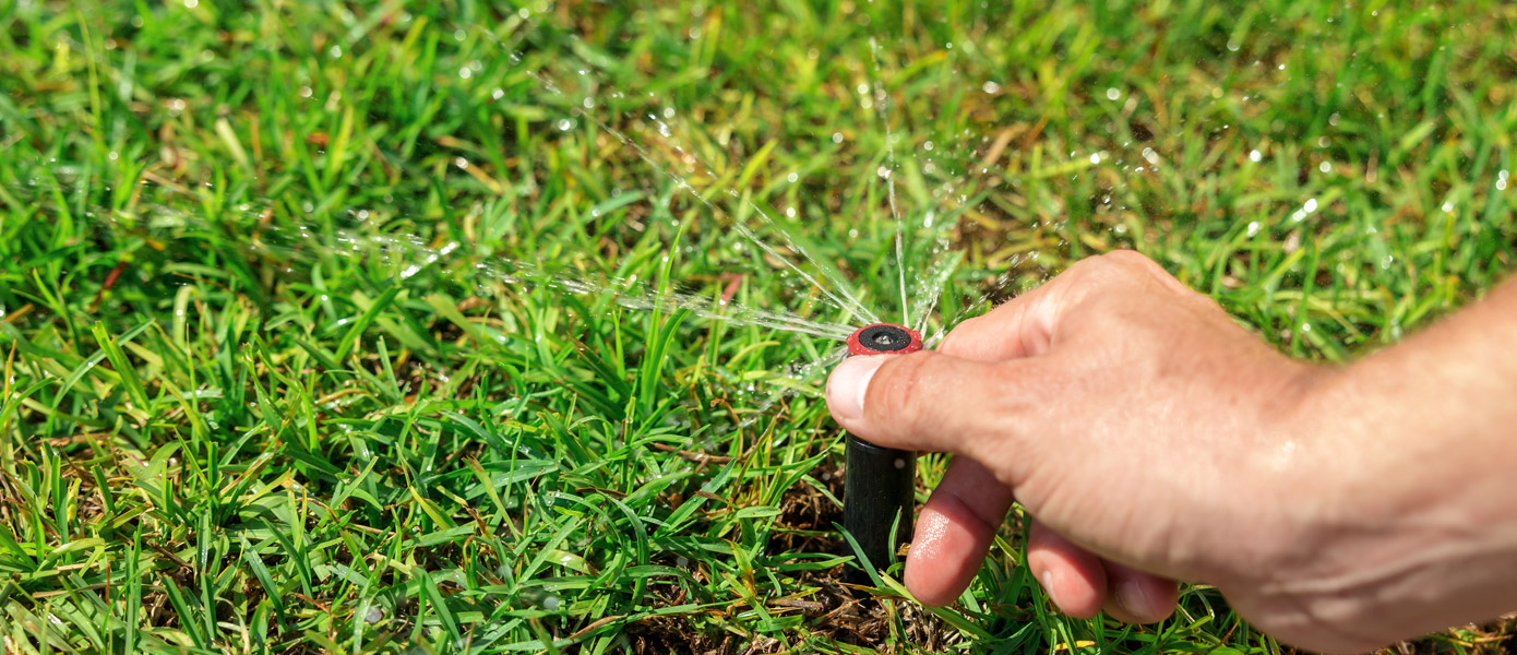 adjusting sprinkler head