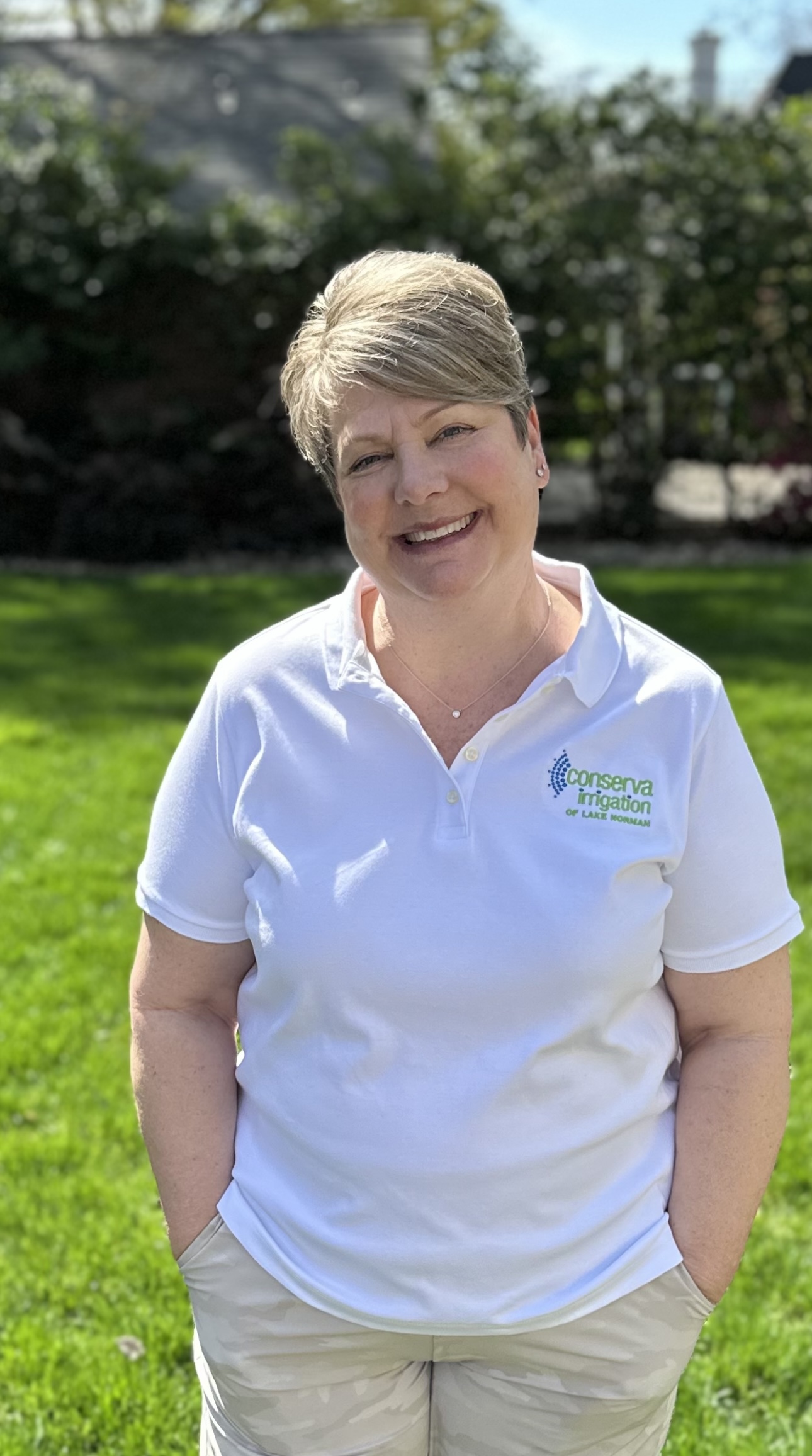 Headshot of DeeDee Dawson